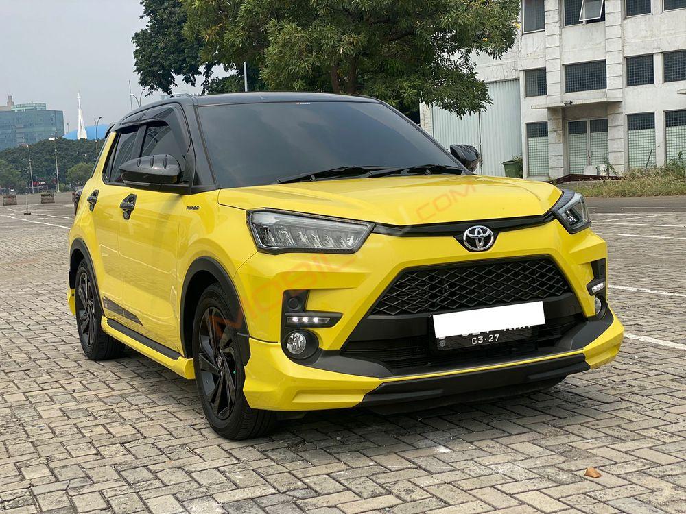 Mobil Toyota Raize 2022