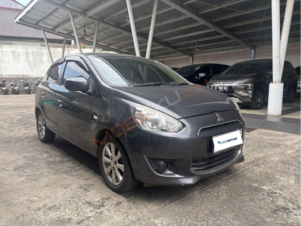 Mobil Mitsubishi Mirage 2014
