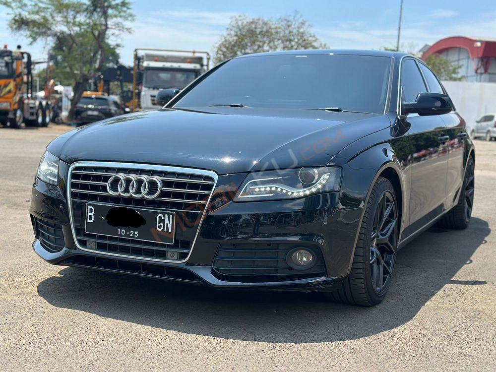 Mobil Audi A4 2010