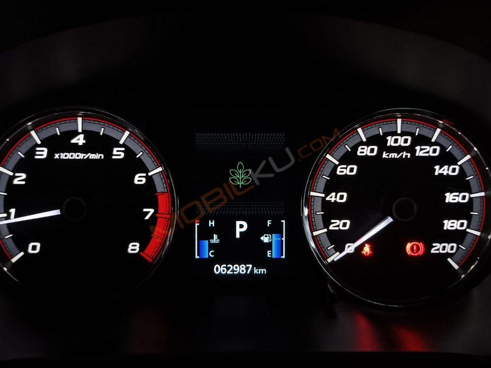 Mobil Nissan Livina 2019