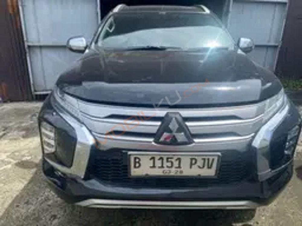 Mobil Mitsubishi Pajero Sport 2023