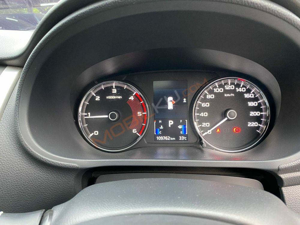 Mobil Mitsubishi Pajero Sport 2017