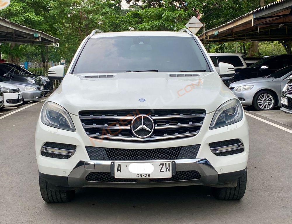 Mobil Mercedes-Benz ML 2013