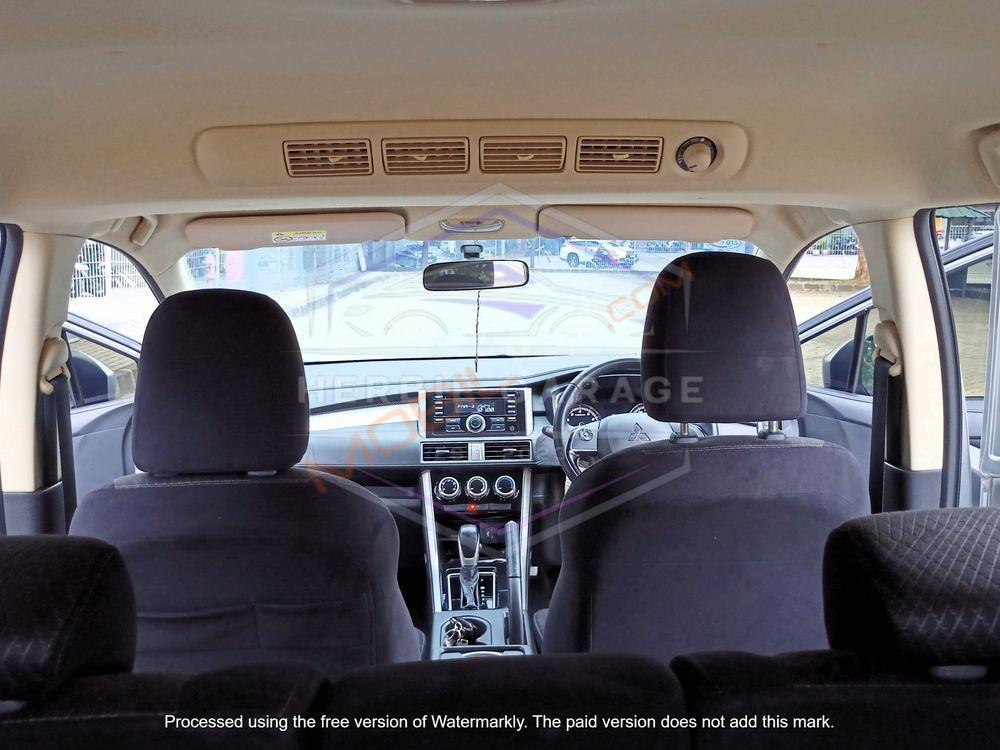 Mobil Mitsubishi Xpander 2018