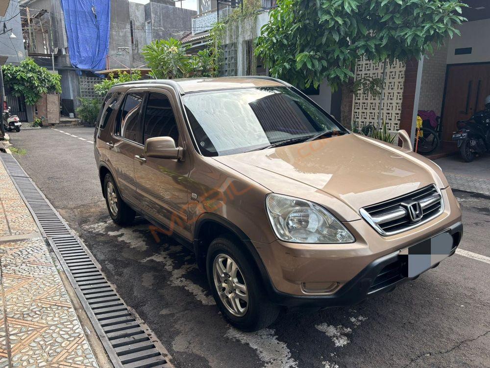 Mobil Honda CR-V 2003