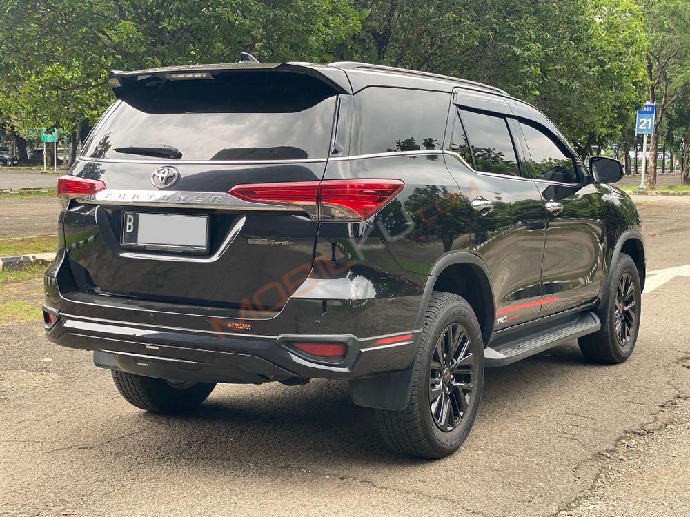 Mobil Toyota Fortuner 2019