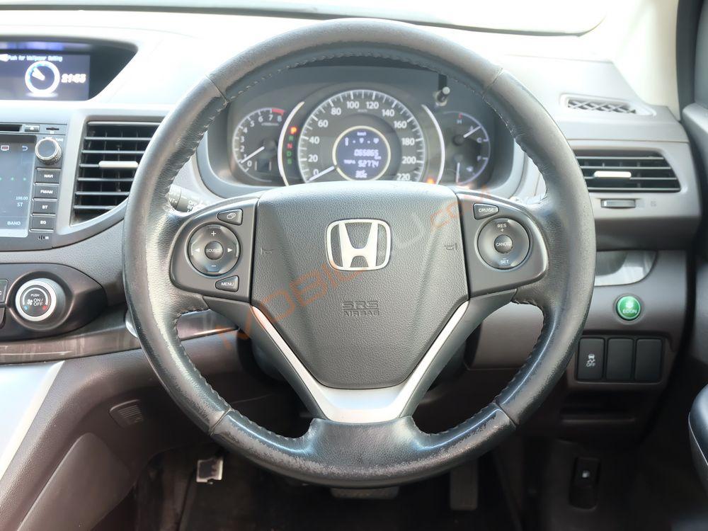 Mobil Honda CR-V 2013
