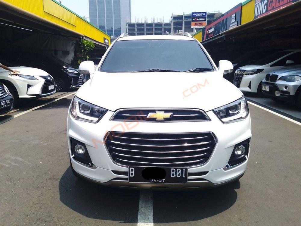 Mobil Chevrolet Captiva 2017