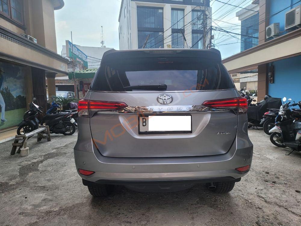 Mobil Toyota Fortuner 2017