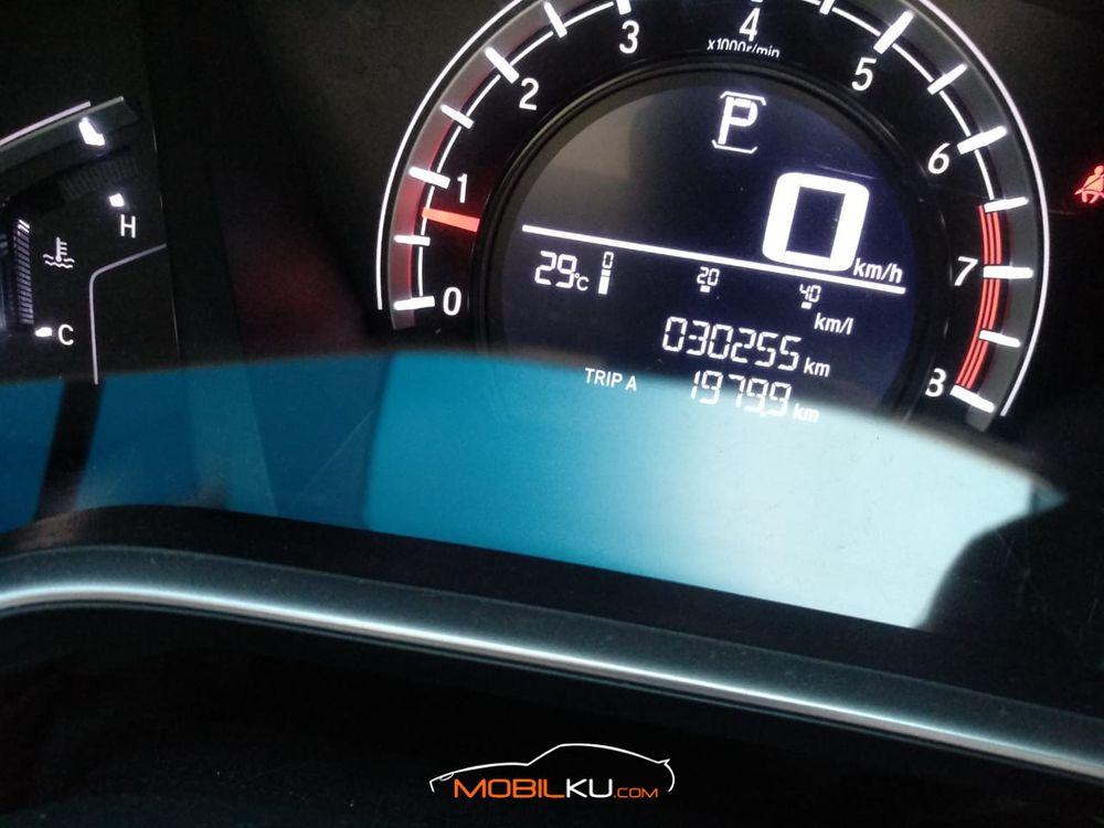 Mobil Honda CR-V 2018