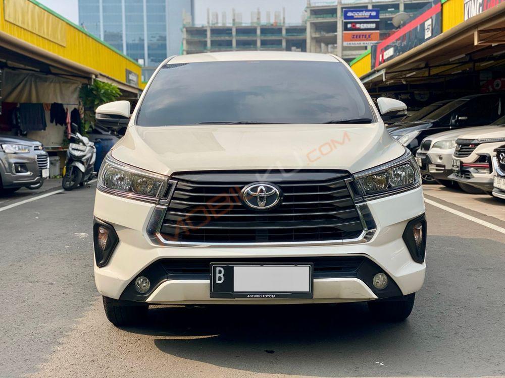 Mobil Toyota Kijang Innova 2021