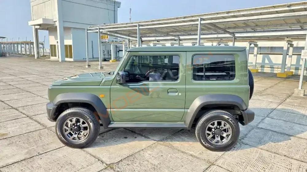 Mobil Suzuki Jimny 2020