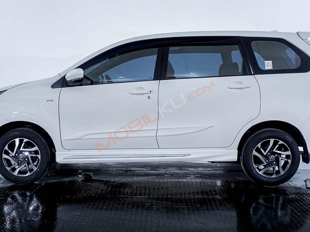 Mobil Toyota Avanza 2020