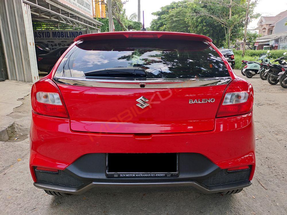 Mobil Suzuki Baleno 2019