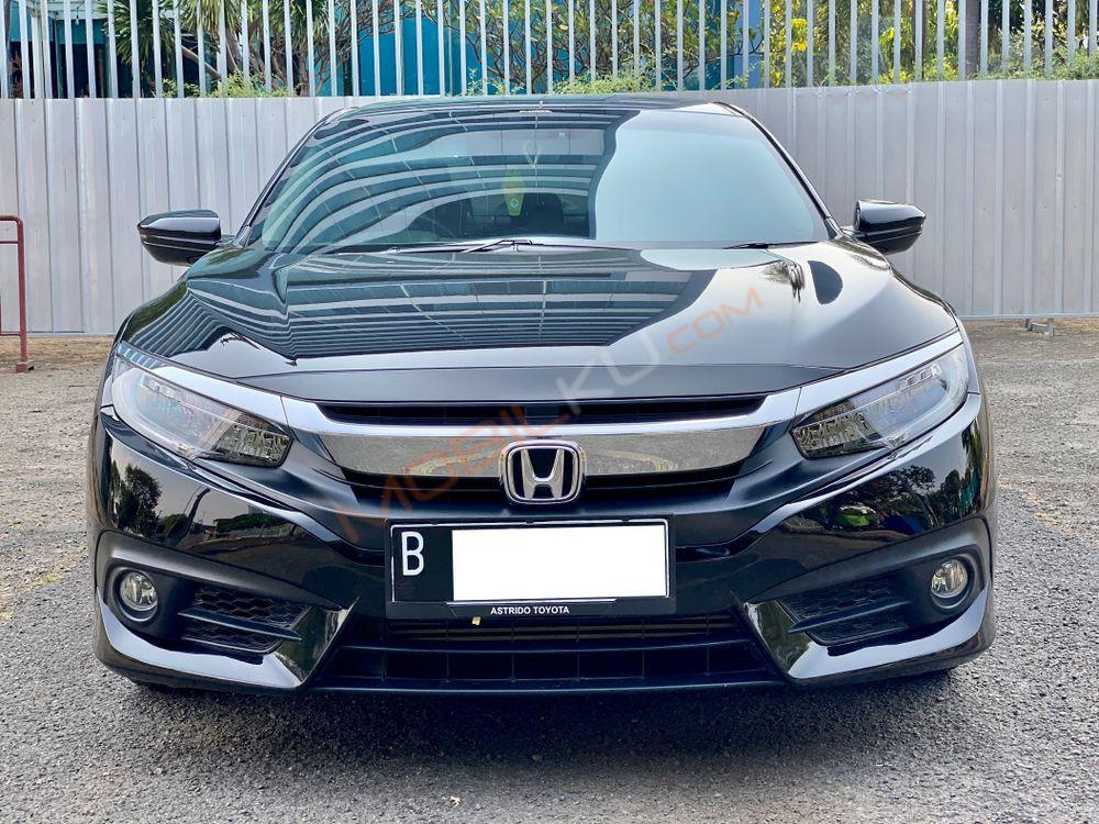 Mobil Honda Civic Sedan 2017