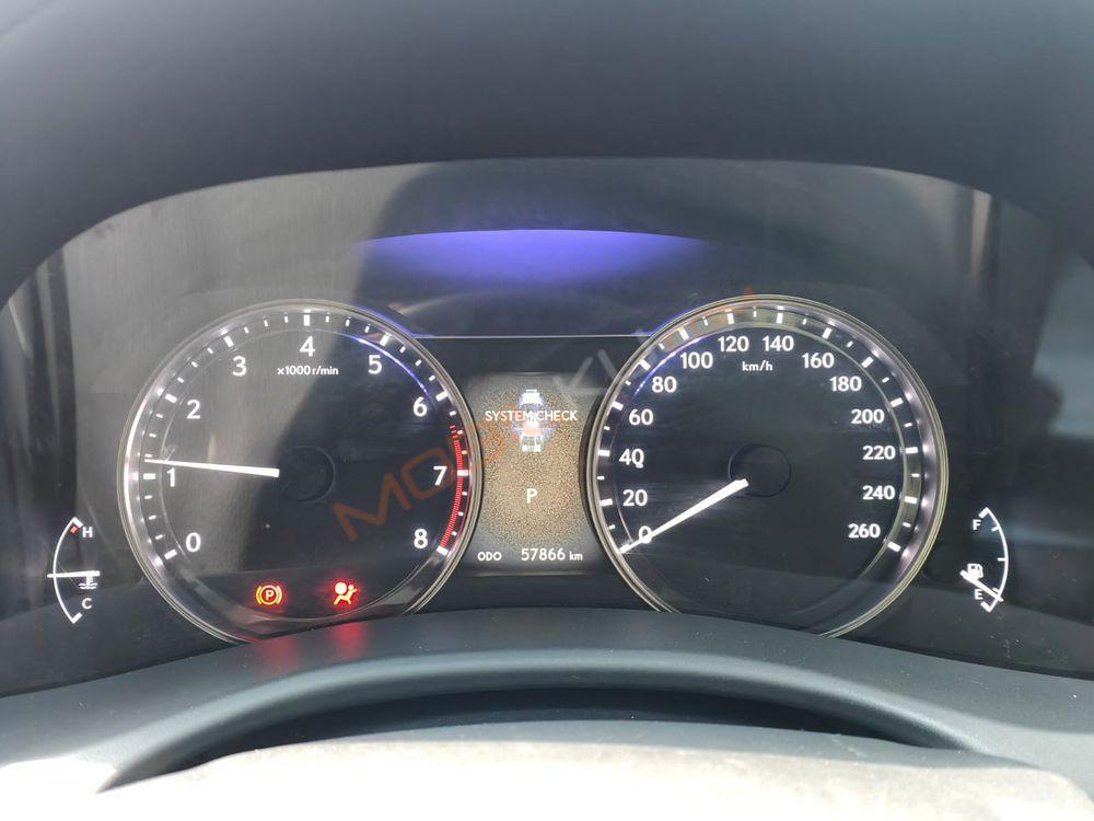 Mobil Lexus GS 2012