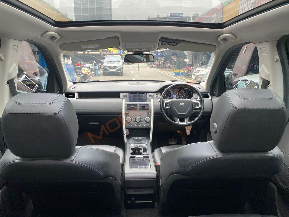 Mobil Land Rover Discovery Series II 2018