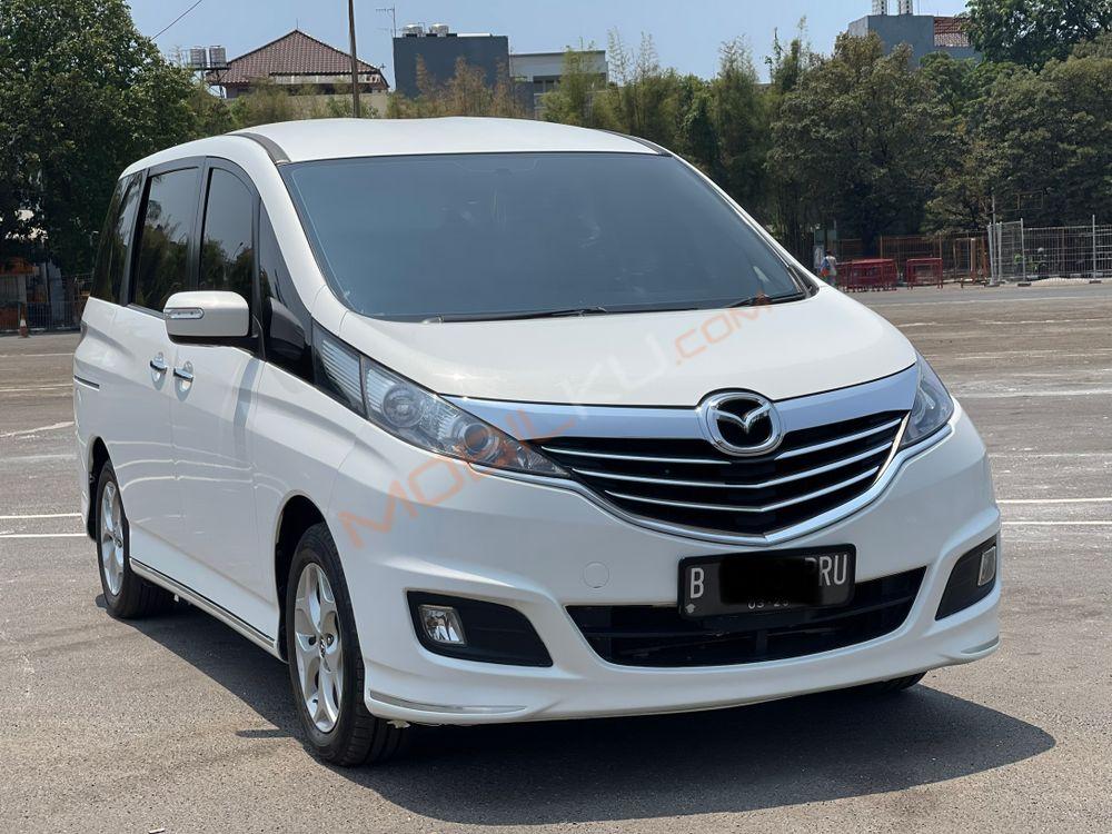 Mobil Mazda Biante 2014