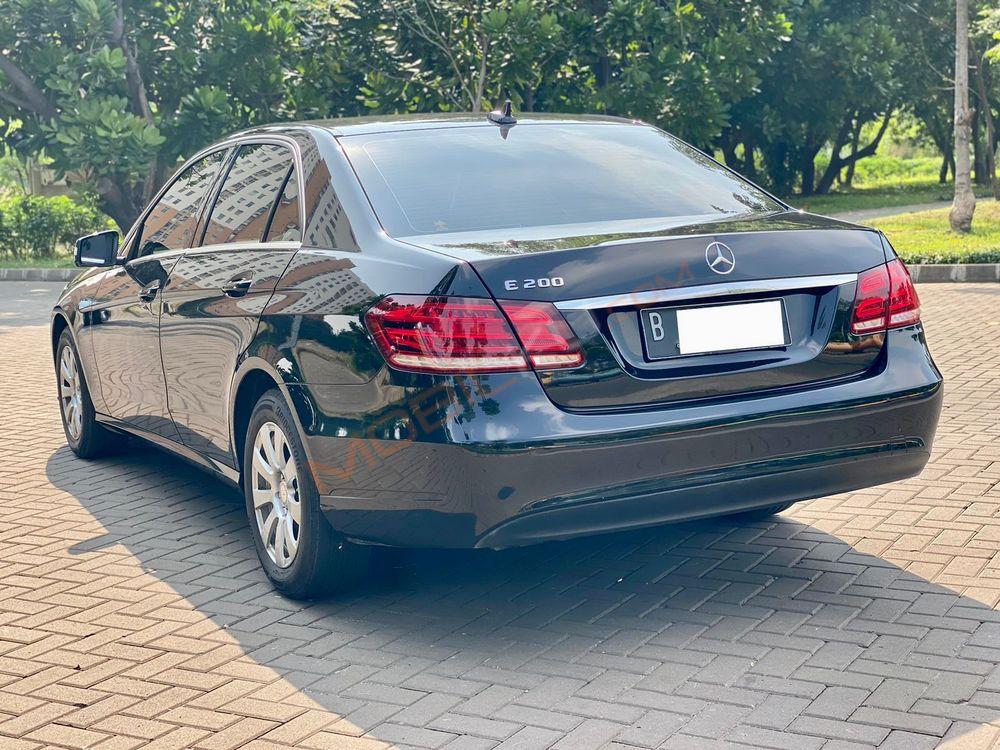 Mobil Mercedes-Benz E-Class 2016