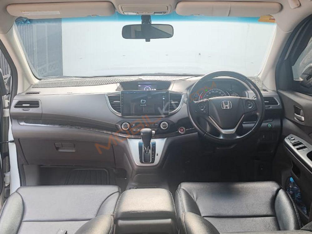 Mobil Honda CR-V 2014