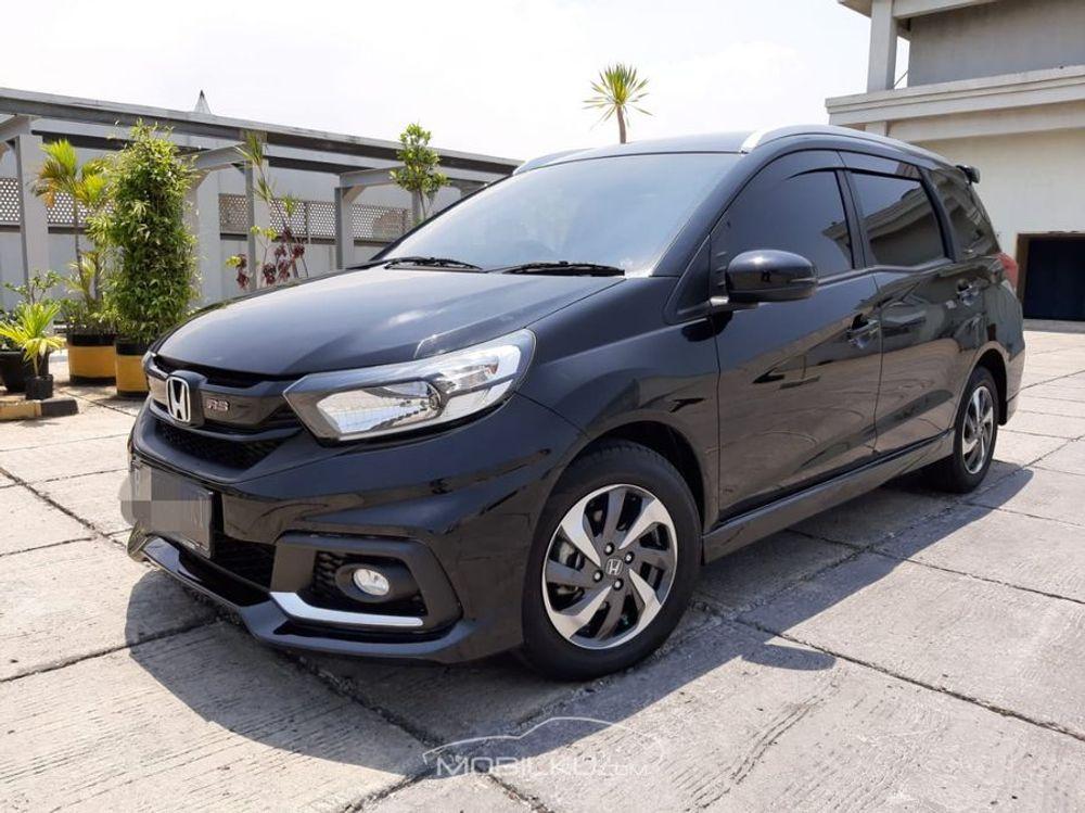 Mobil Honda Mobilio 2018