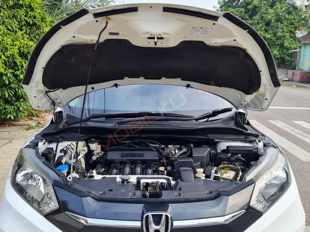 Mobil Honda HR-V 2015