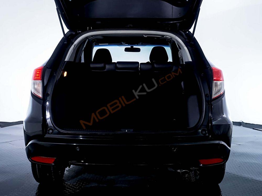 Mobil Honda HR-V 2021