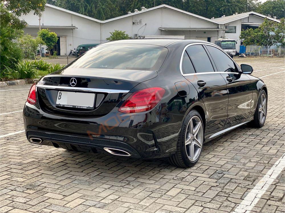 Mobil Mercedes-Benz C-Class 2018