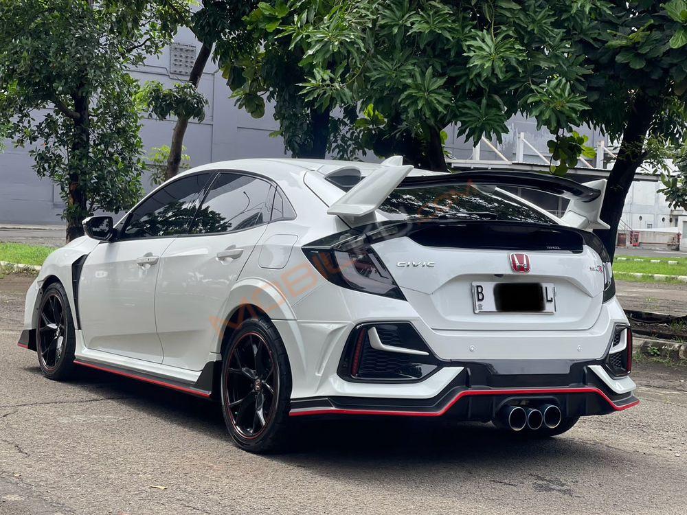 Mobil Honda Civic Hatchback 2020