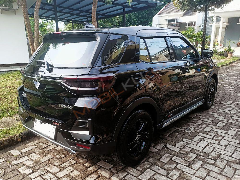 Mobil Daihatsu Rocky 2022