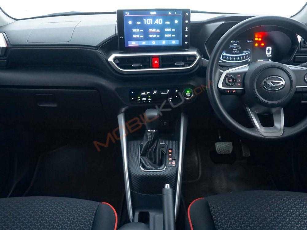Mobil Daihatsu Rocky 2021