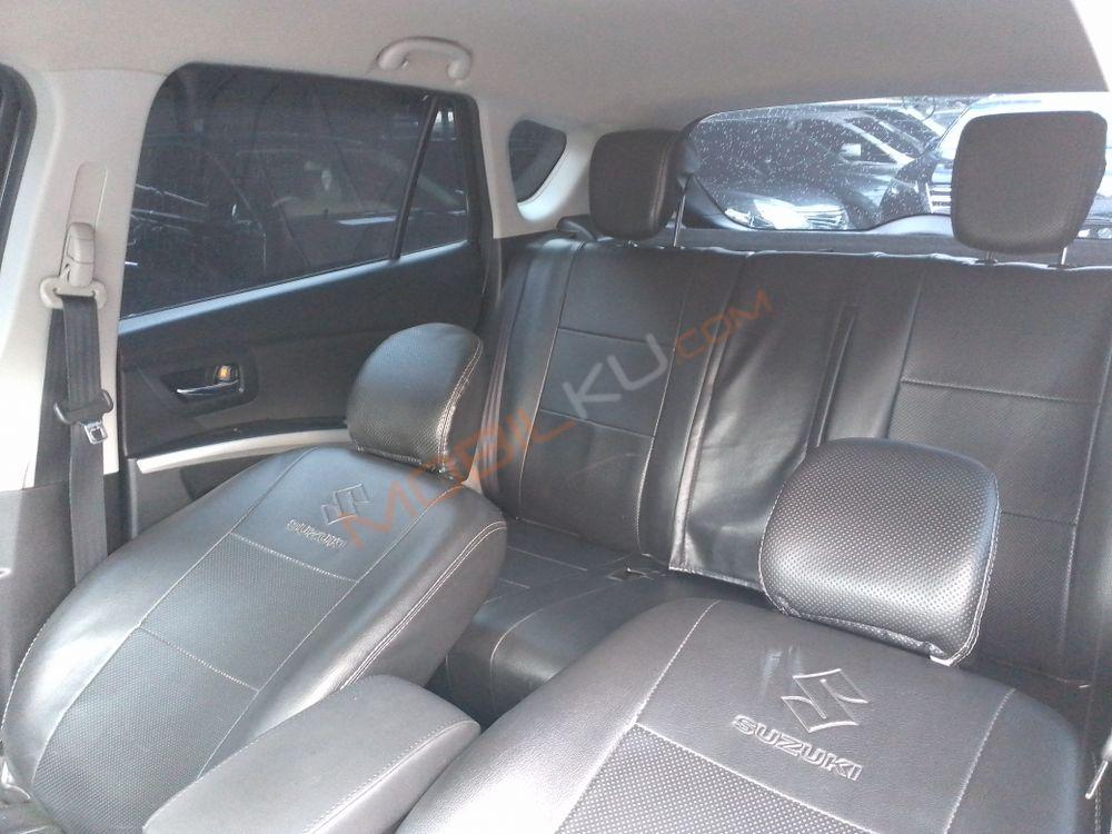 Mobil Suzuki SX4 2017