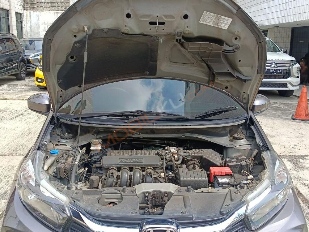 Mobil Honda Brio 2021