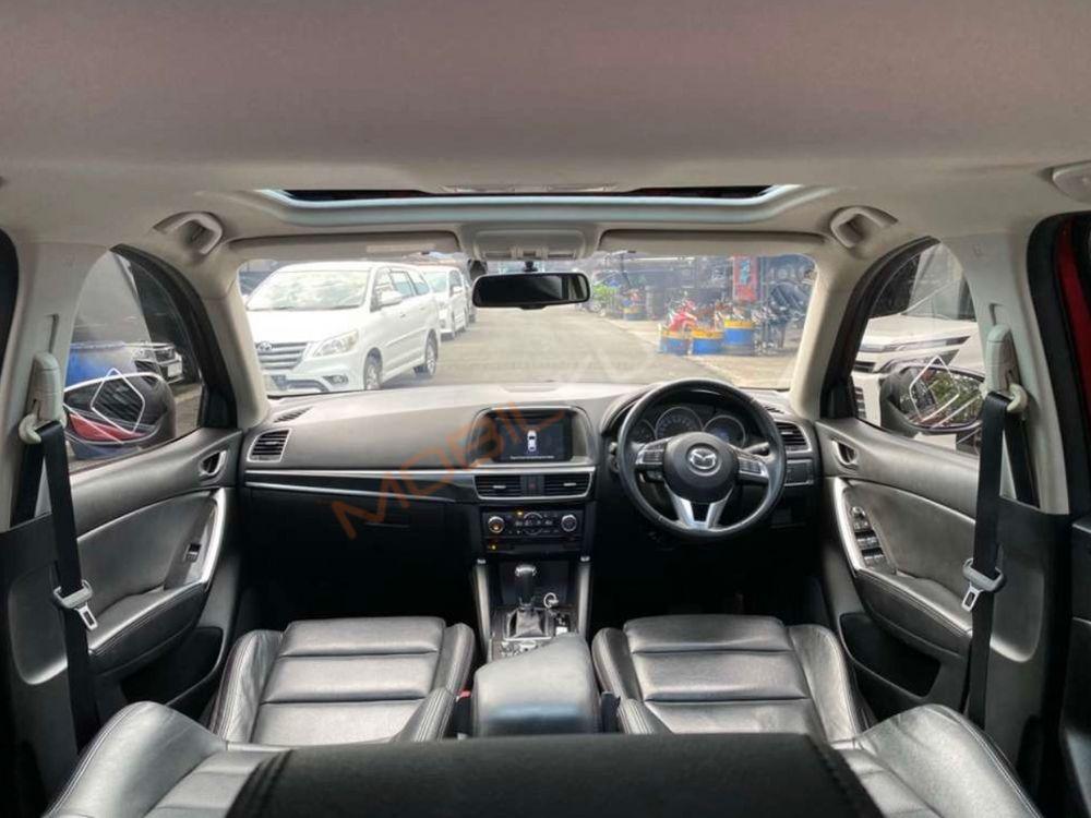 Mobil Mazda CX-5 2015