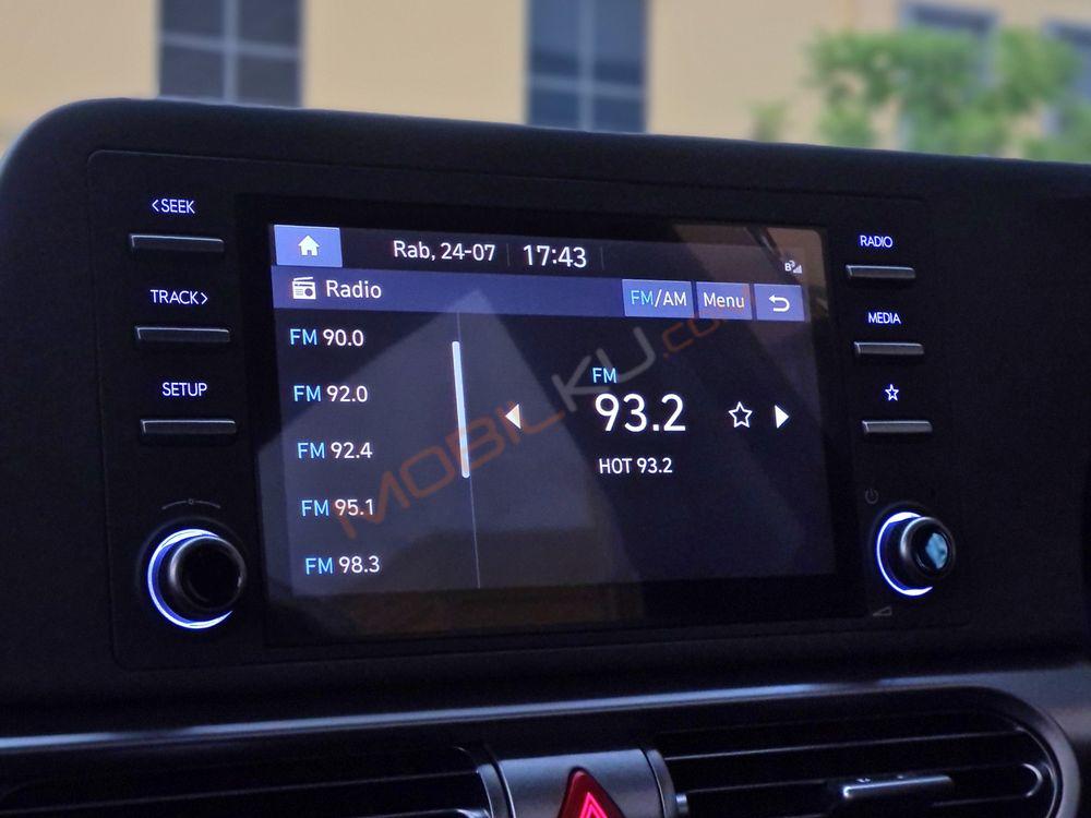 Mobil Hyundai Stargazer 2023