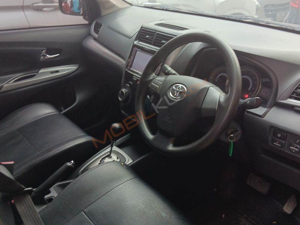 Mobil Toyota Avanza 2019