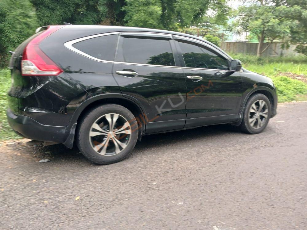 Mobil Honda CR-V 2013