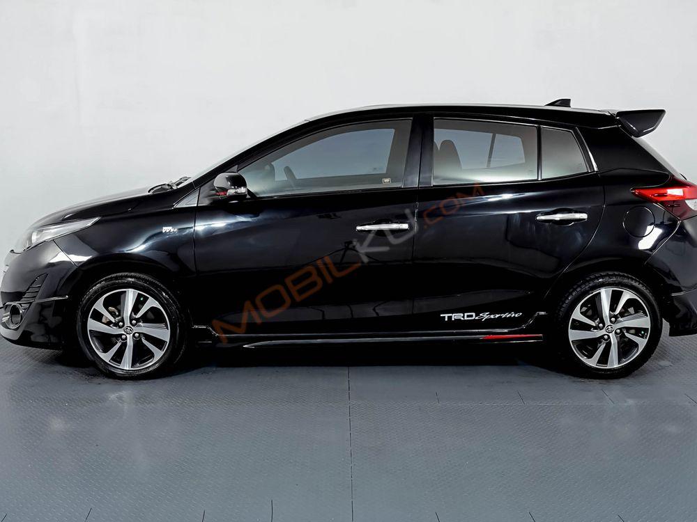 Mobil Toyota Yaris 2018