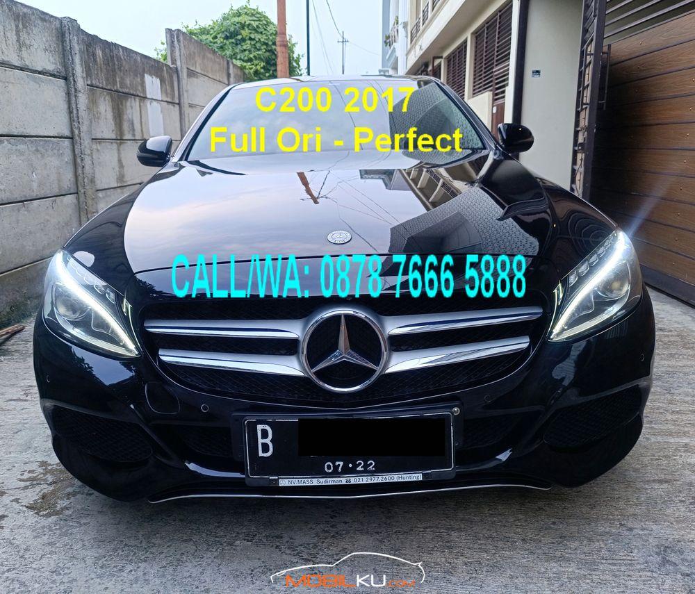 Mobil Mercedes-Benz C-Class 2017