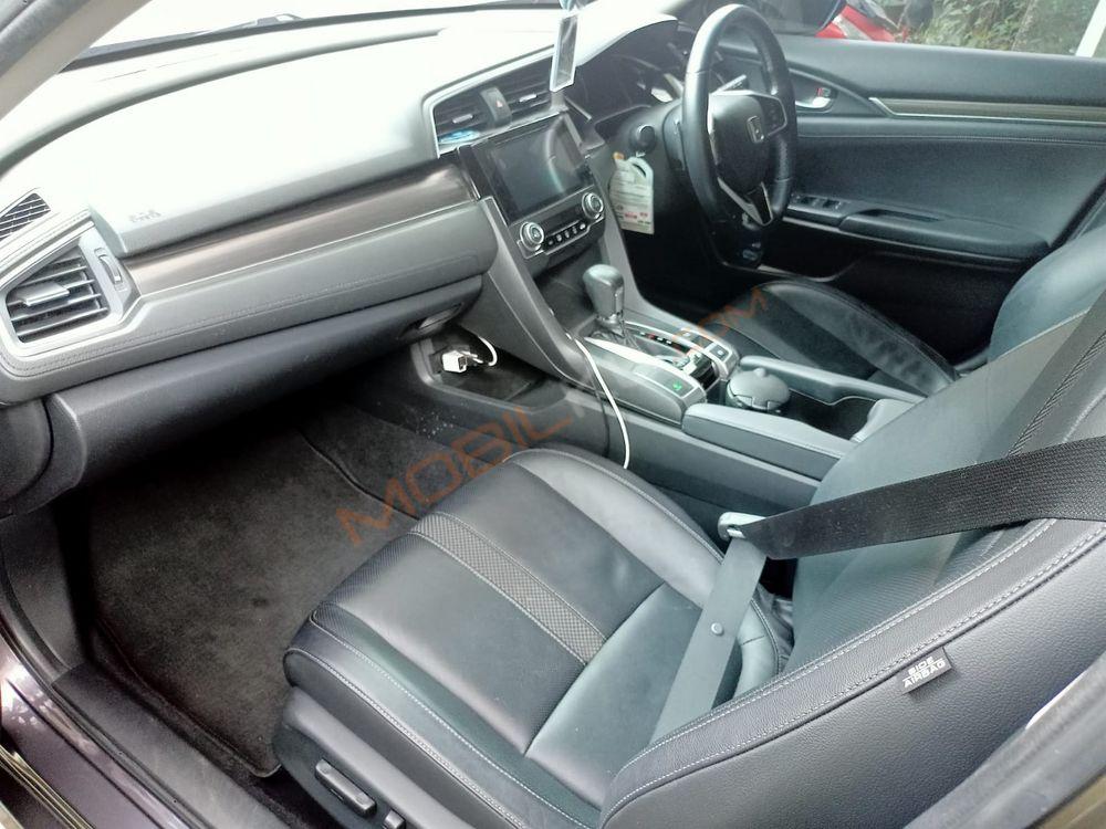 Mobil Honda Civic Sedan 2019