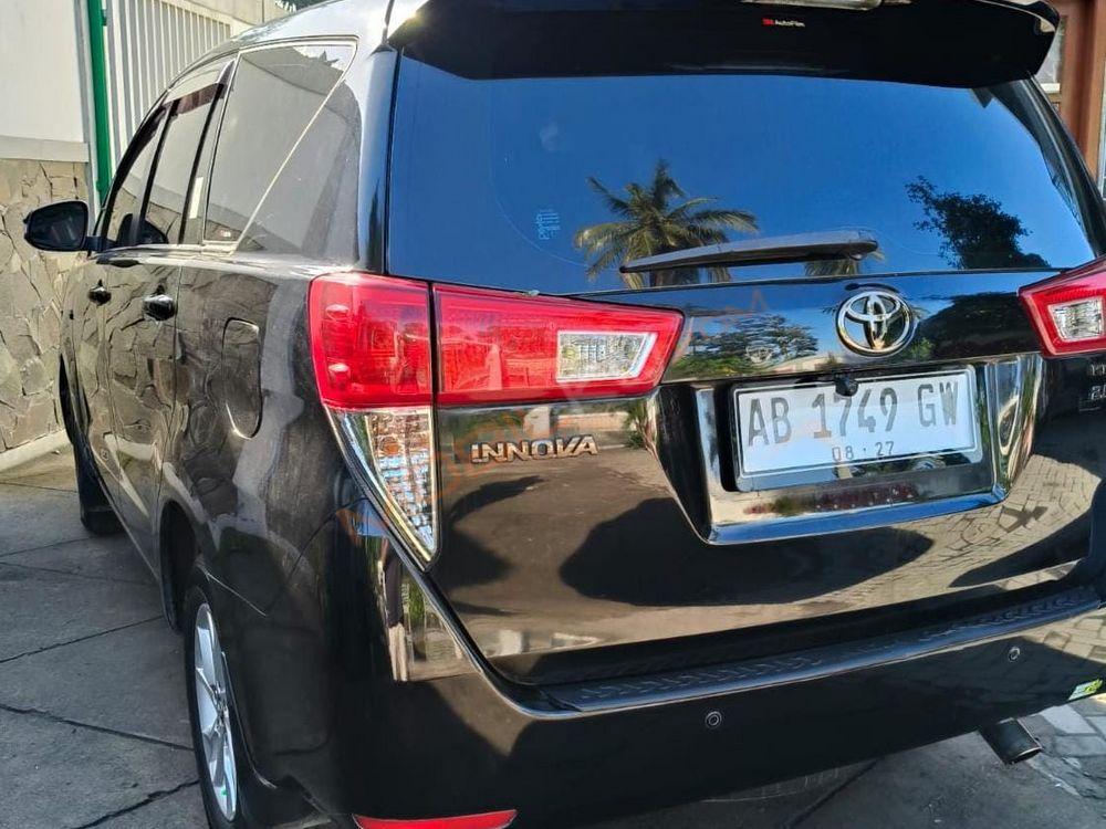Mobil Toyota Kijang Innova 2017
