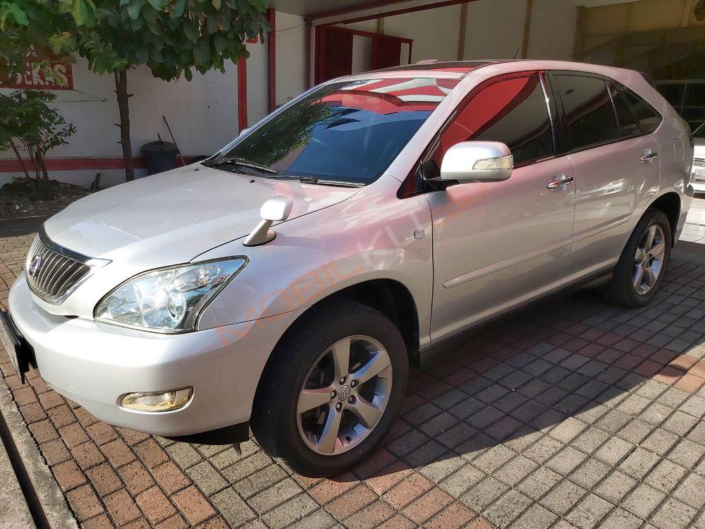 Mobil Toyota Harrier 2009