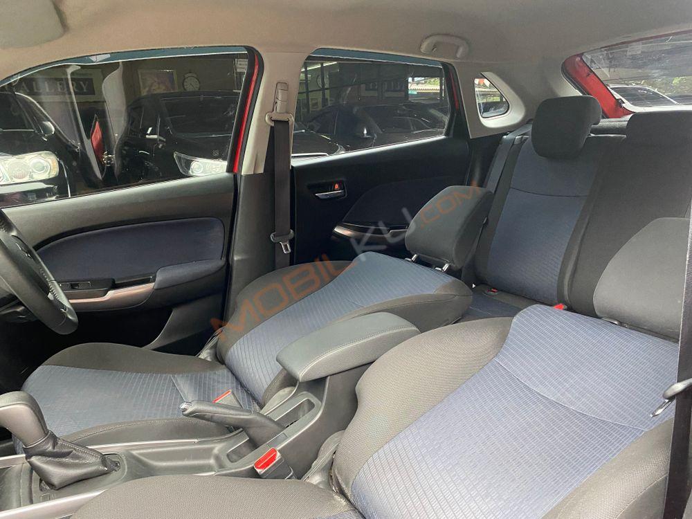 Mobil Suzuki Baleno 2019