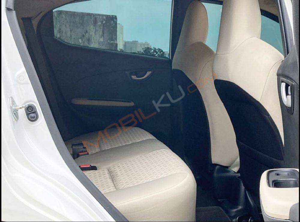 Mobil Honda Brio 2018