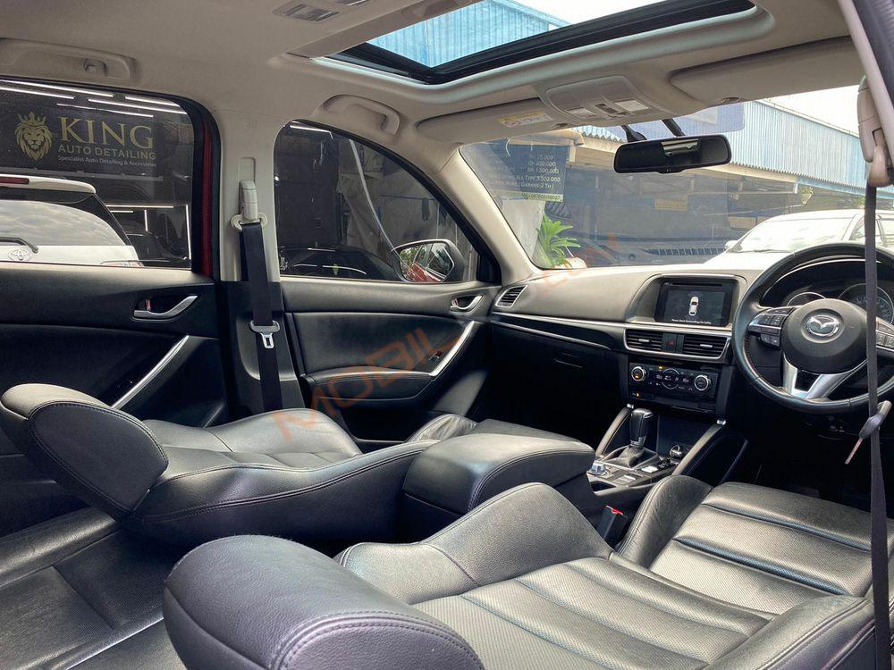 Mobil Mazda CX-5 2015
