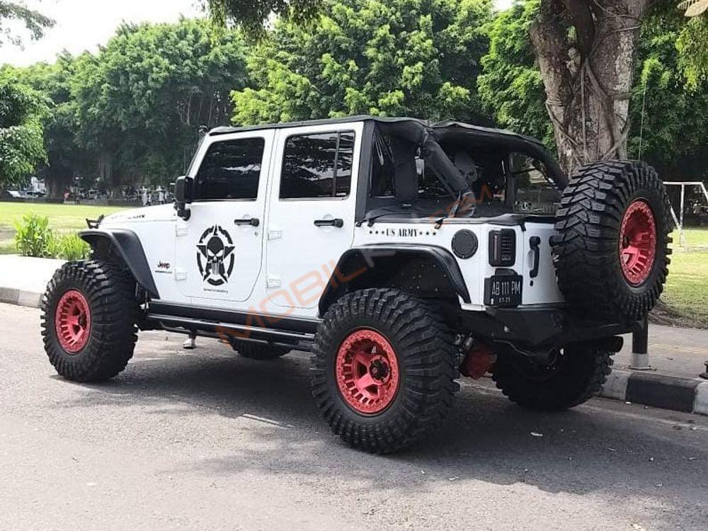Mobil Jeep Wrangler 2012