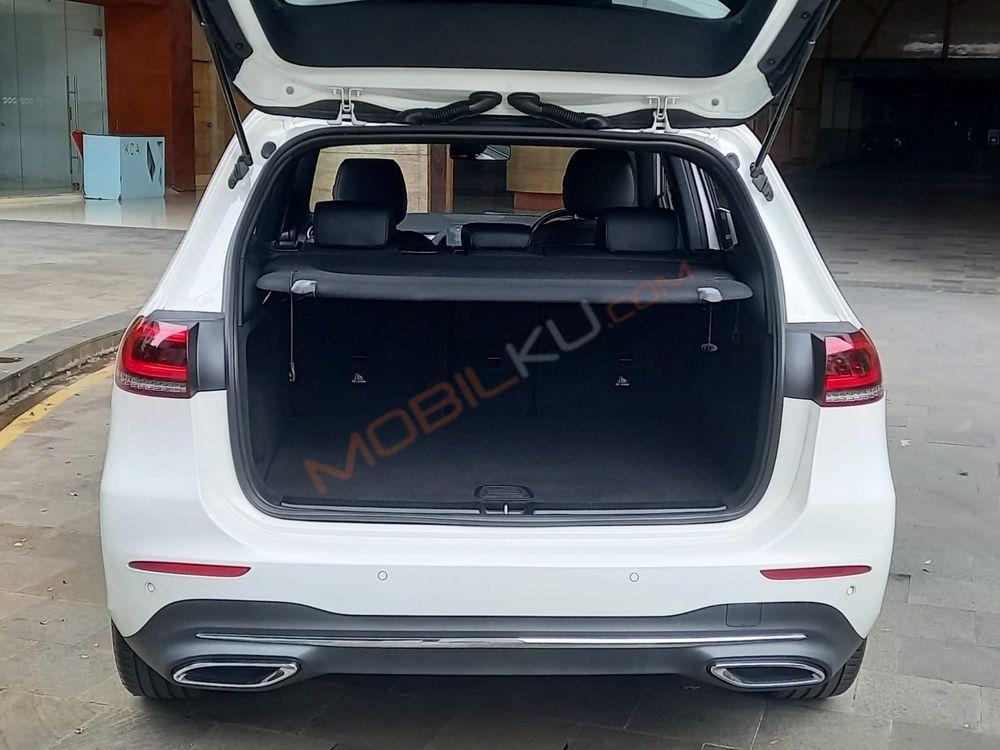 Mobil Mercedes-Benz B-Class 2018