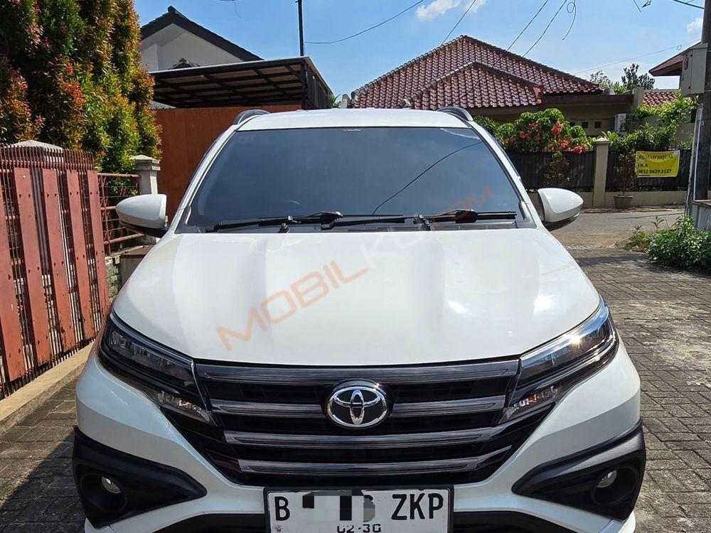 Mobil Toyota Rush 2020