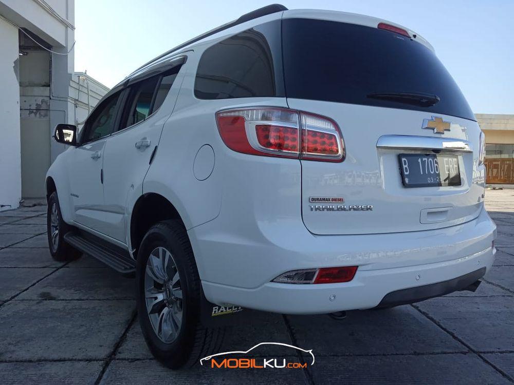 Mobil Chevrolet Blazer 2017