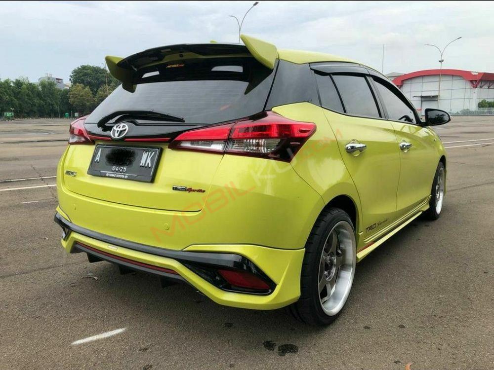 Mobil Toyota Yaris 2020